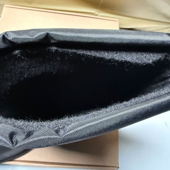 Kamik Forester Men's Cold Weather Boots Black Size 11 NEW - Picture 3 of 7